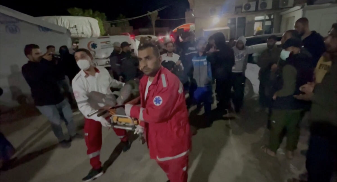 Guerre Israël-Hamas : sept humanitaires tués par une frappe israélienne dans la bande de Gaza