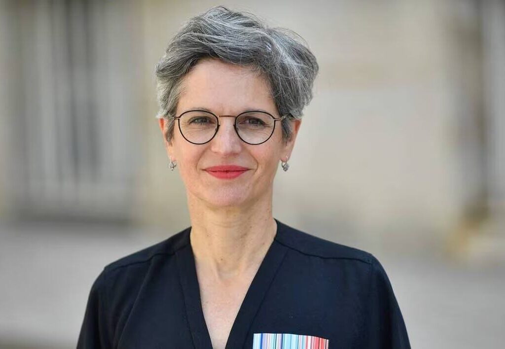 Sandrine Rousseau (NFP) est réélue dès le premier tour dans la 9e circonscription de Paris. – résultats