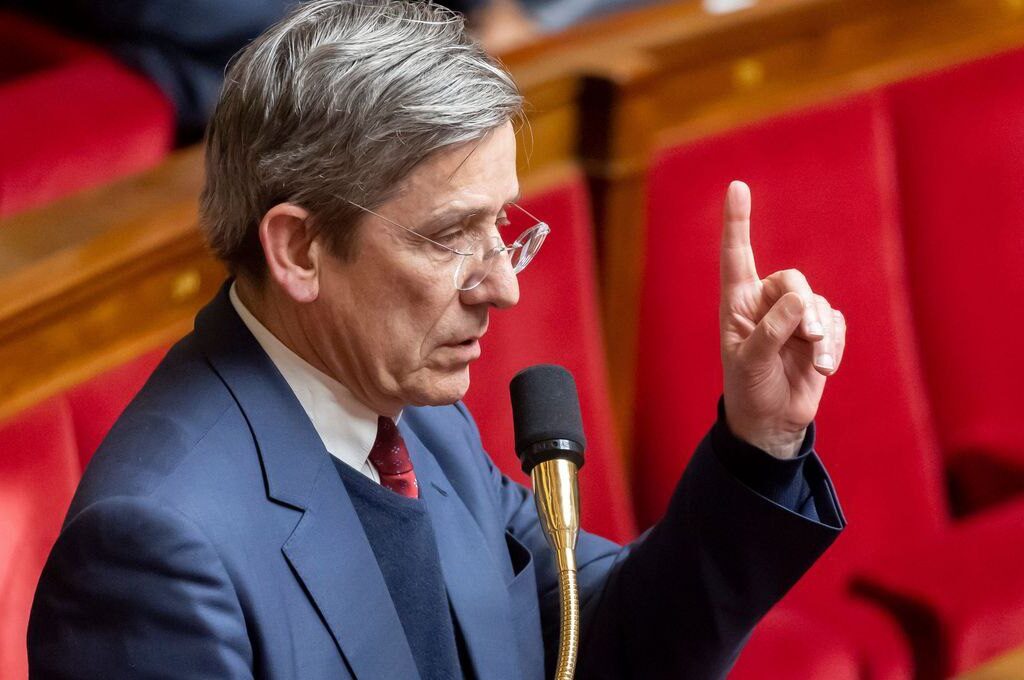 Le député Charles de Courson est favorable au retour de la retraite à 62 ans proposé par le NFP :