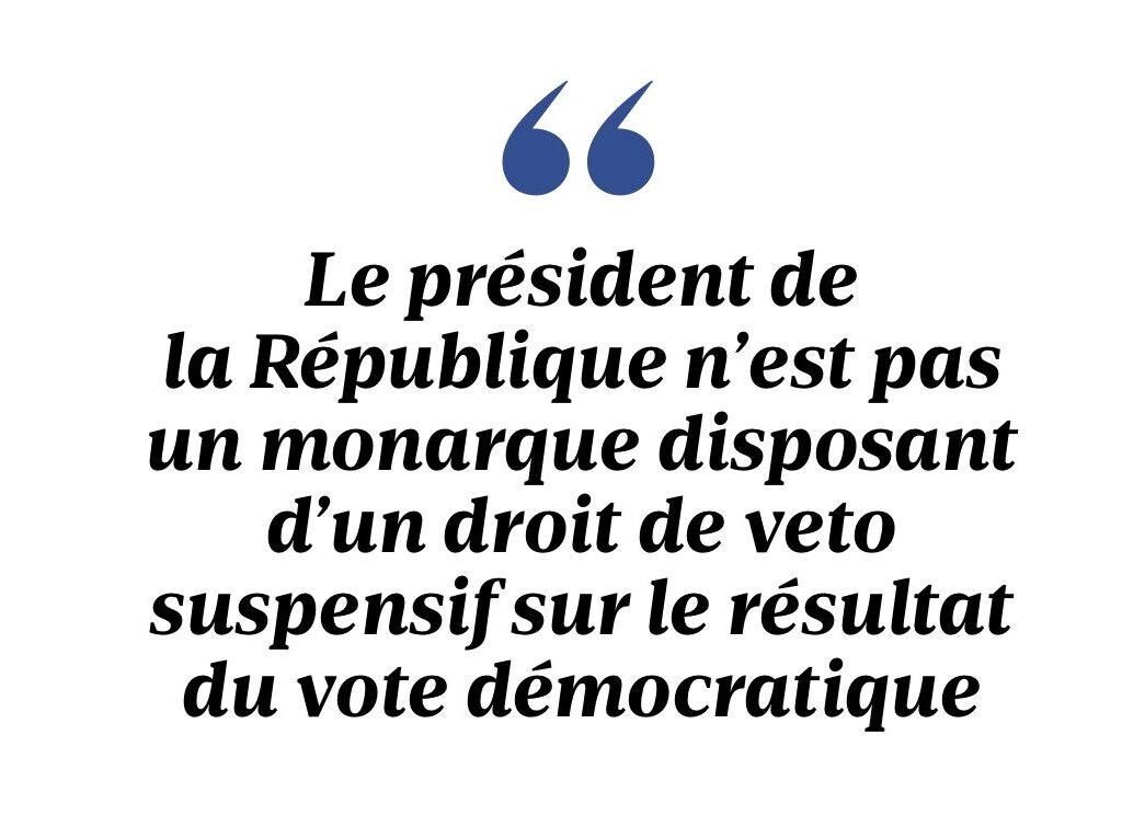 « Manquement aux exigences élémentaires du mandat présidentiel ». Face au refus du Macron de prendre acte du résultat des législatives, LFI menace d&rsquo;engager une procédure de #destitution avec l&rsquo;art. 68 de la Constitution.