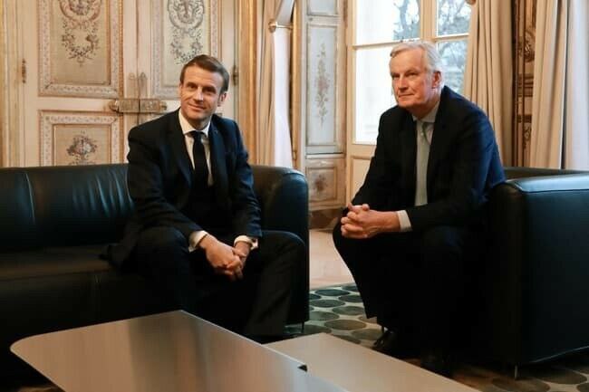 Barnier vs Macron : ça sent la poudre au sommet, et ça pourrait bien péter