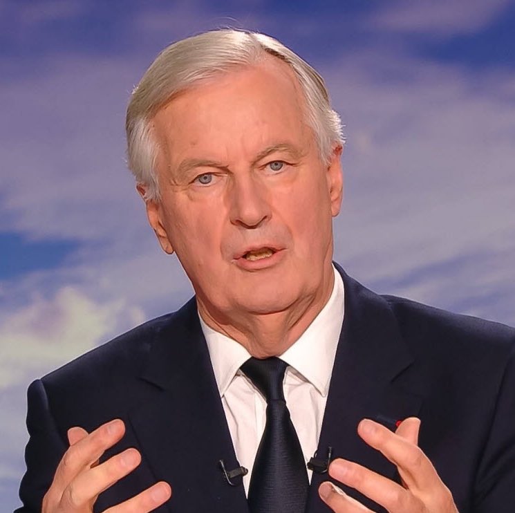 Au moment où le gouvernement minoritaire de Michel Barnier détaillait à Marseille son plan de lutte contre le narcotrafic, un majordome de Matignon était en GAV à Paris pour avoir acheté plus de 50 grammes de blanche, révèle Le Parisien…
