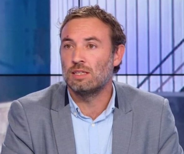 De  « l&rsquo;acide » pour sa famille et pour lui « une balle ». Un courrier de menace signé du GUD, frappé d&rsquo;une croix gammée, a été adressé jeudi au député LFI Thomas Portes à son bureau de l&rsquo;Assemblée nationale. L&rsquo;élu annonce qu&rsquo;il va déposer plainte.