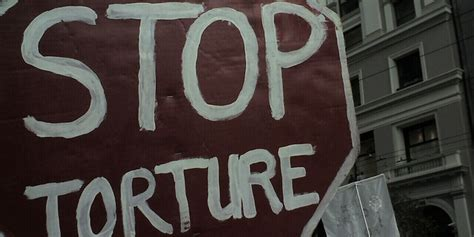 Torture, viol, abus: De nouveaux témoignages palestiniens révèlent les horreurs des prisons israéliennes