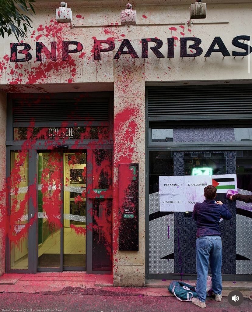 Redécorez les complices de génocide !