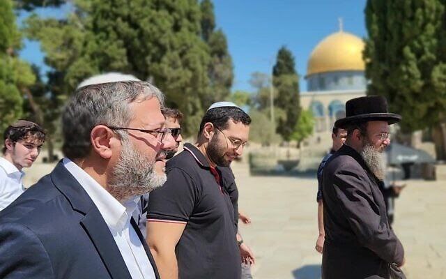 Le ministre israélien Itamar Ben-Gvir a ordonné à la police de commencer à confisquer les haut-parleurs des mosquées