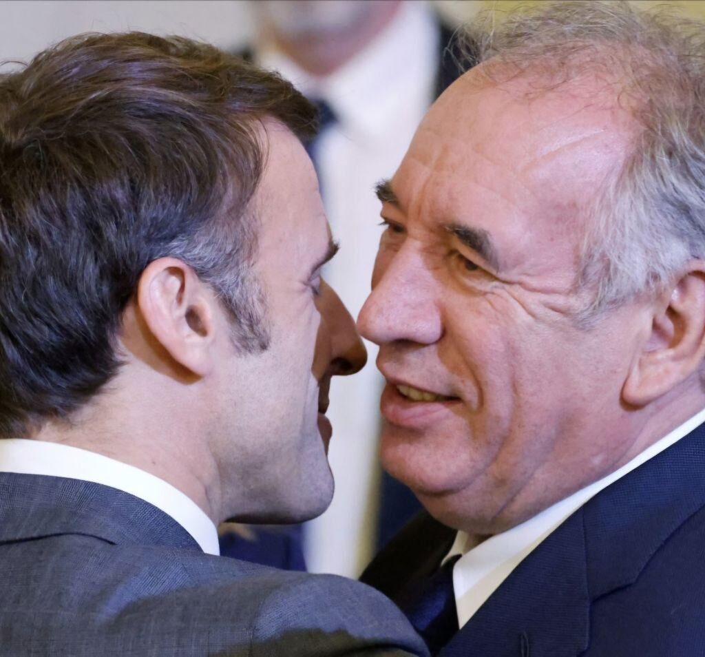 Le soir de la dissolution, le forcené de l&rsquo;élysée faisait fuiter qu&rsquo;il nommerait un nouveau premier ministre sous 24h.