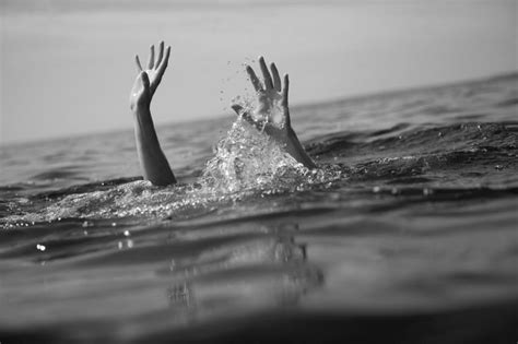 Une quarantaine de migrants portés disparus après un naufrage au large de la Crète