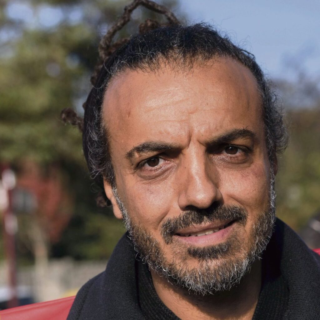 Le responsable de la CGT 93 Kamel Brahmi brutalement arrêté lors d&rsquo;une manifestation