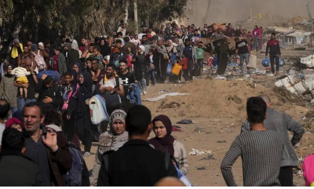 Des sociétés de sécurité privées armées américaines surveilleront les Palestiniens déplacés revenant du sud de Gaza vers leurs maisons dans le nord détruit, ont rapporté jeudi les médias américains, citant des responsables gouvernementaux.