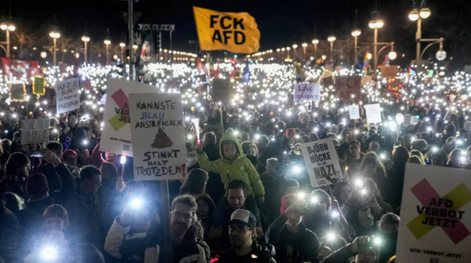 Des milliers d’Allemands dans la rue pour barrer la route à l’AfD