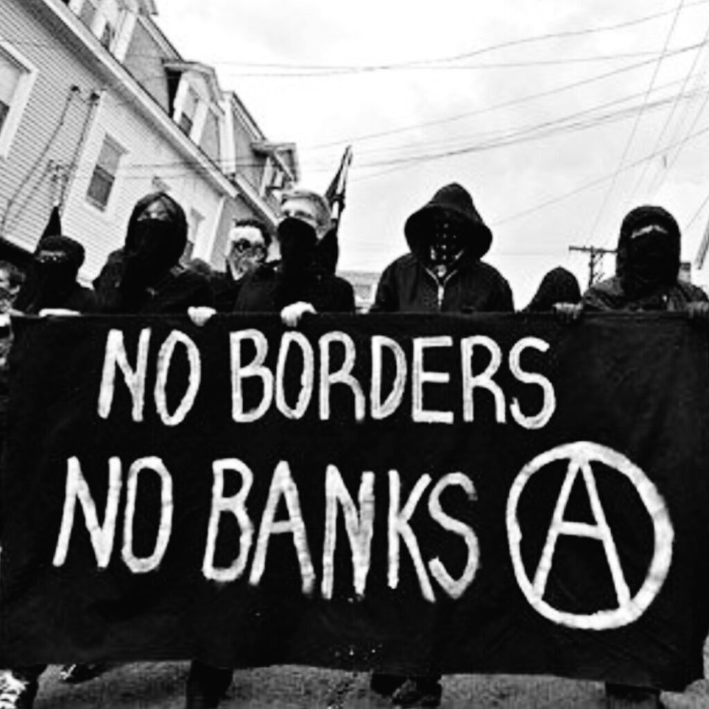 La politique (anti)migratoire : cache-misère du racisme et de la guerre sociale