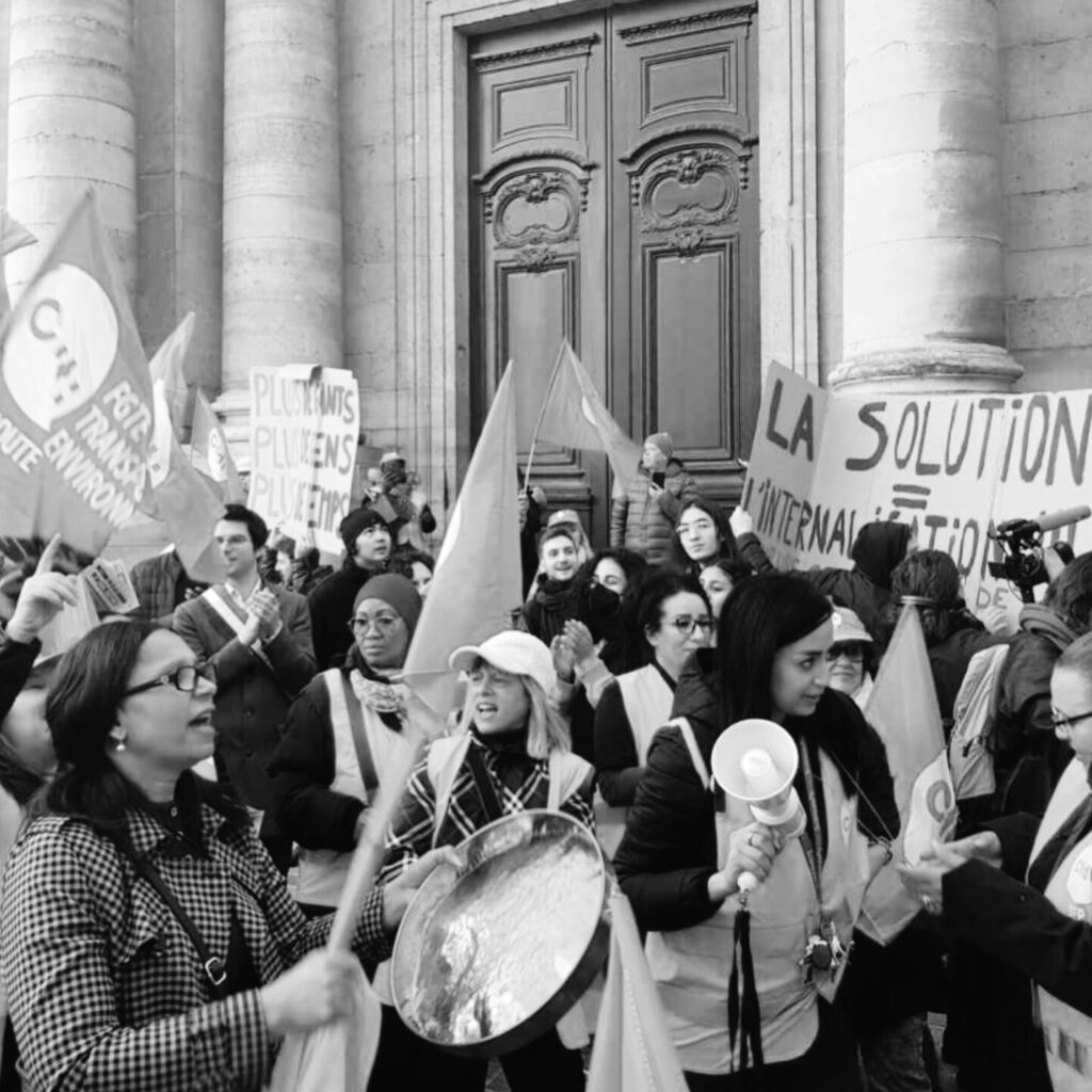 Sous-traitance, bas salaires, conditions pourries : la grève éclate a Science Po