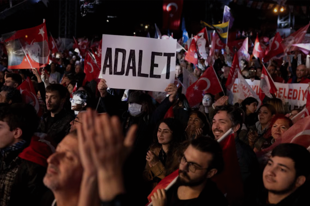 Turquie : les lycéens entrent dans la danse contre la dictature d’Erdogan